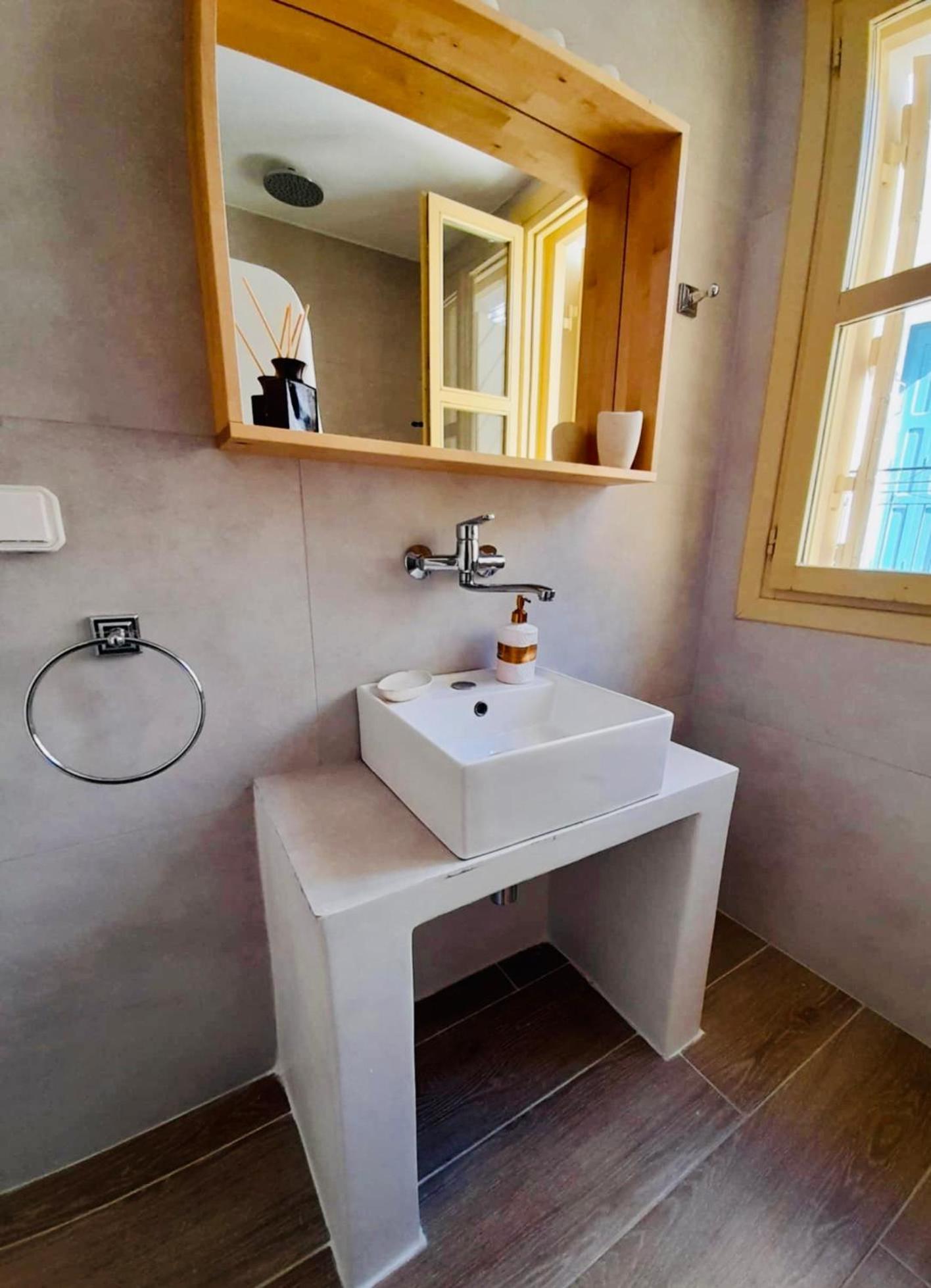 Aegli Apartments Deluxe 시미 외부 사진